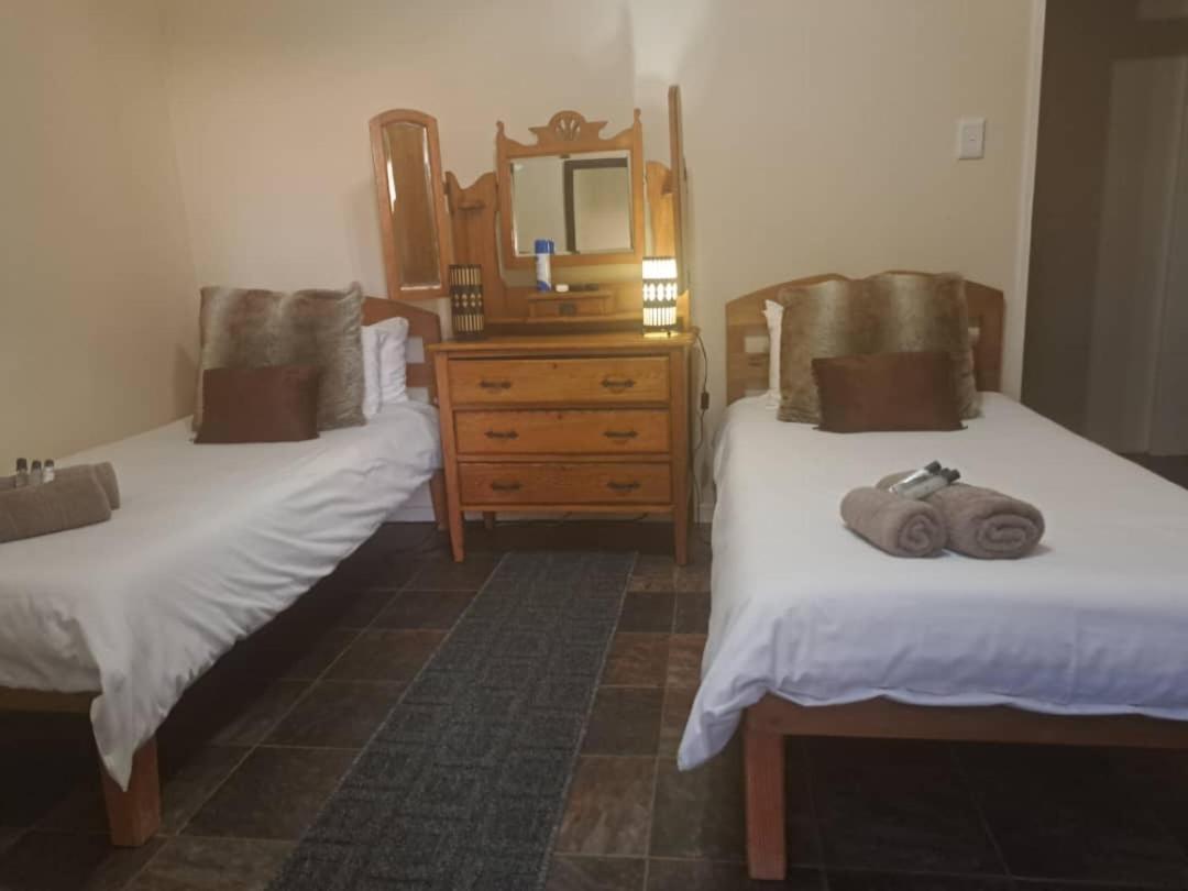Koha Guesthouse Mariental Exterior photo